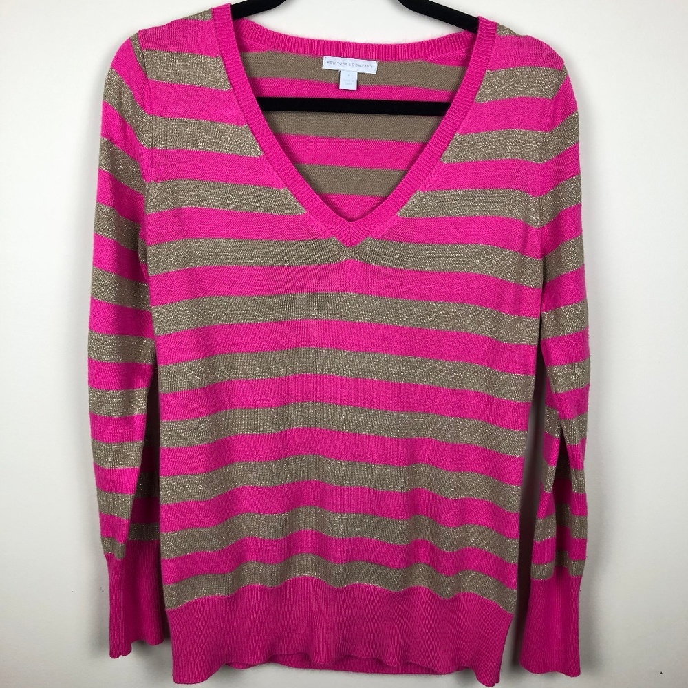 New York & Company Sweaters | Argyle V Neck Size M
